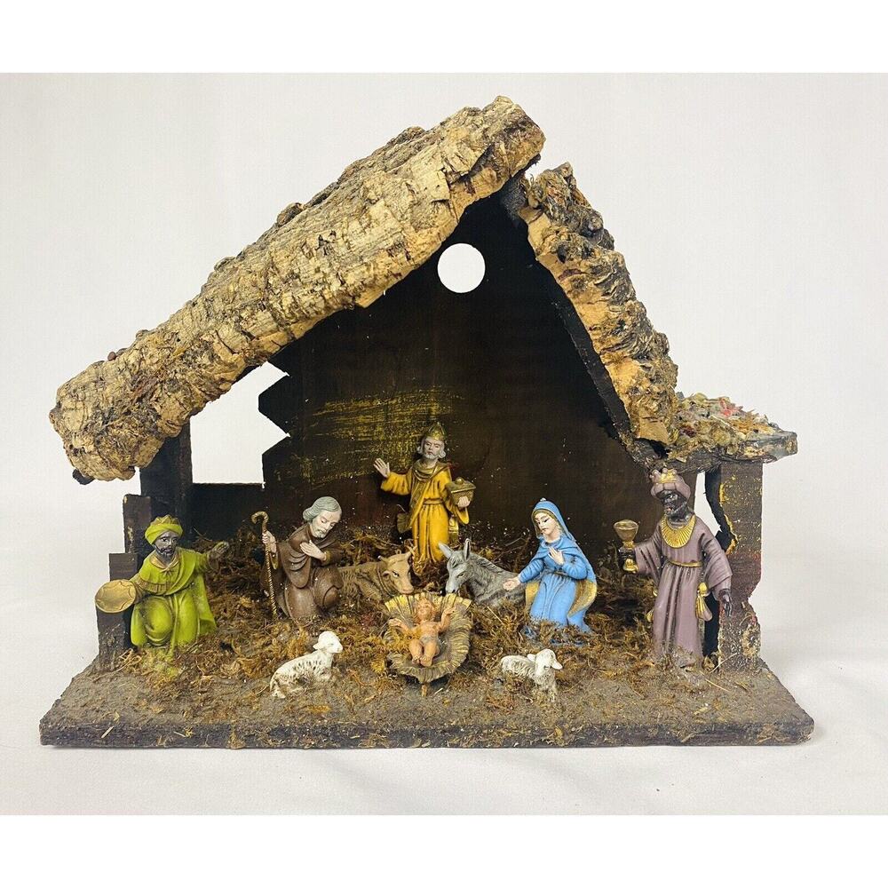 Vtg Creche Nativity Scene Christmas Manger Stable Figurines Made in ITALY 12.5”